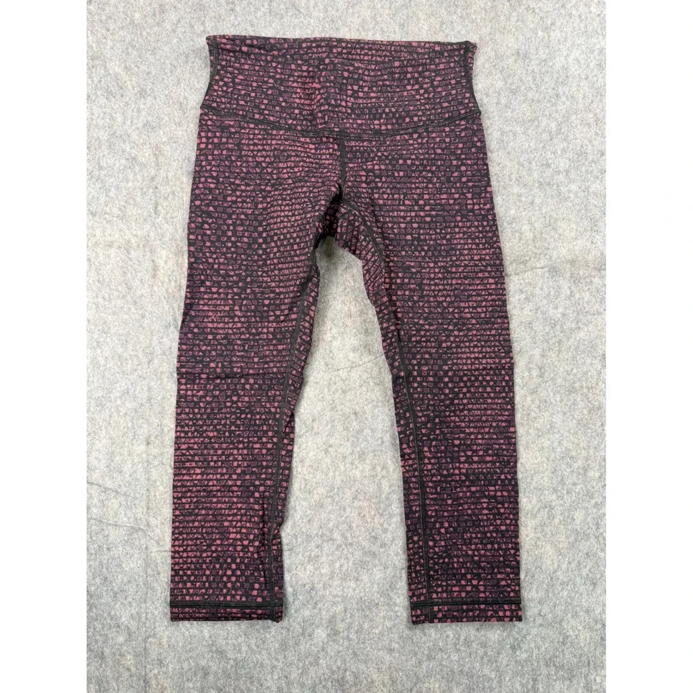 Lululemon Athletica Purple Black Mosaic Crop Leggings Size 6 High Rise Yoga